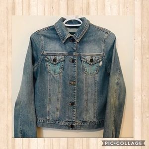 Hollister Jean Jacket!